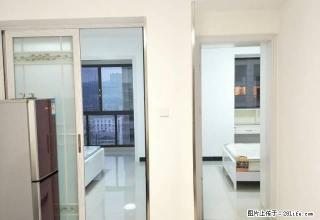 维多利亚旁 新贵华城三期 精装2室1厅 仅租2300 - 郴州28生活网 chenzhou.28life.com