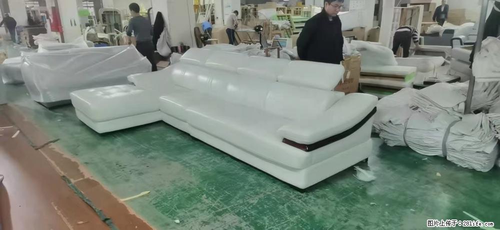 【大厂仿真皮沙发】实木框架,高回弹海绵45密度。全新包装,质量非常好,3.6米右贵妃 - 各类家具 - 居家生活 - 郴州分类信息 - 郴州28生活网 chenzhou.28life.com